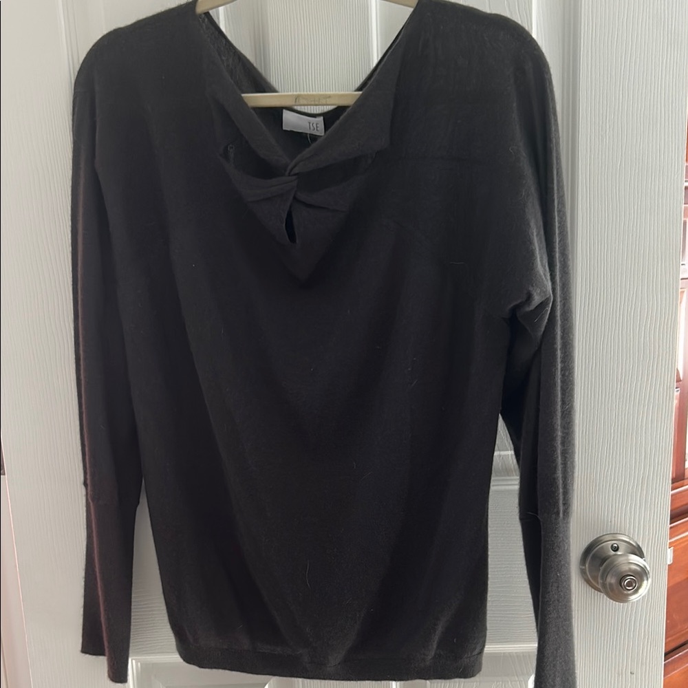 TSE Brown V-Neck  cashmere Women's Sweater